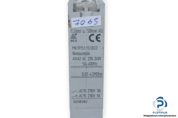 dold-MK9151.11_002-level-sensing-relay-used-4