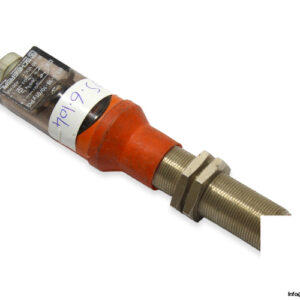 schmersal-IFL-5-18-10_01YPG-inductive-proximity-sensor