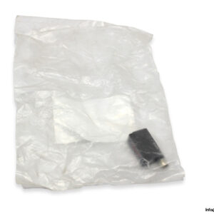 telemecanique-XUM5APCNM8-photoelectric-diffuse-sensor