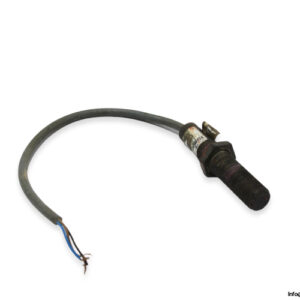 telemecanique-XSP-H0431-inductive-sensor