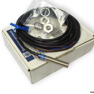 telemecanique-XUA-H0203-photoelectric-sensor-receiver-new