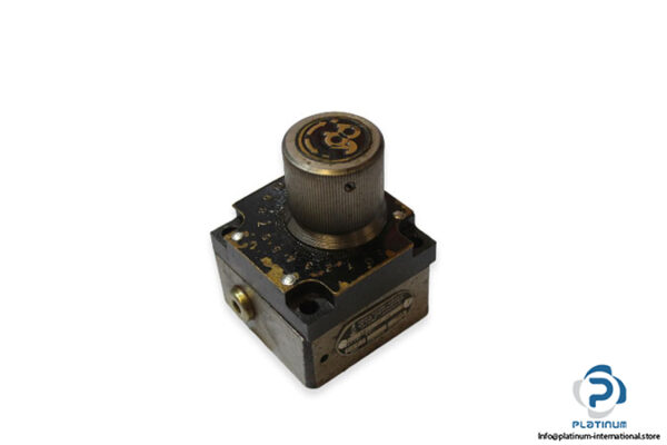 prva-petoletka-1522.52.21.6-flow-control-valve