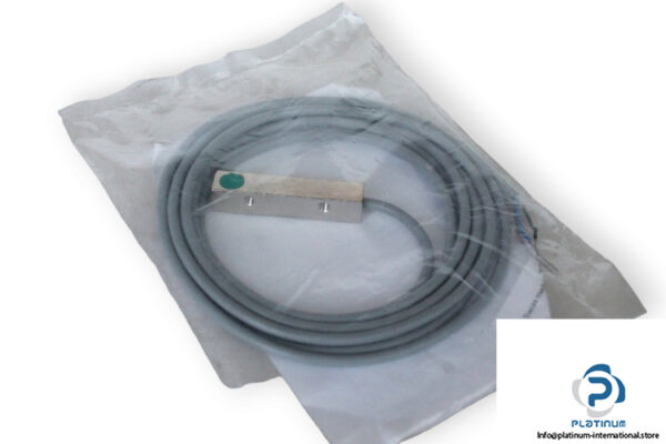 baumer-IFF-08-26-45_L1_L-inductive-sensor-new