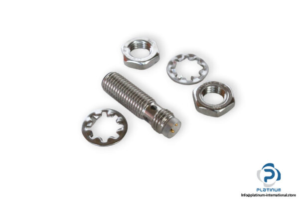 Balluff-BES-M08EC-POC15B-S49G-inductive-standard-sensor-new