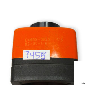 siko-DA09S-0070-digital-position-indicator-(used)-1