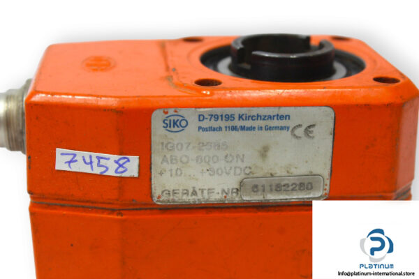 siko-IG07-2585-incremental-encoder-(used)-2