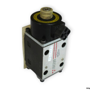 Atos-DKI-1631_2_13-solenoid-operated-directional-valve-(used)