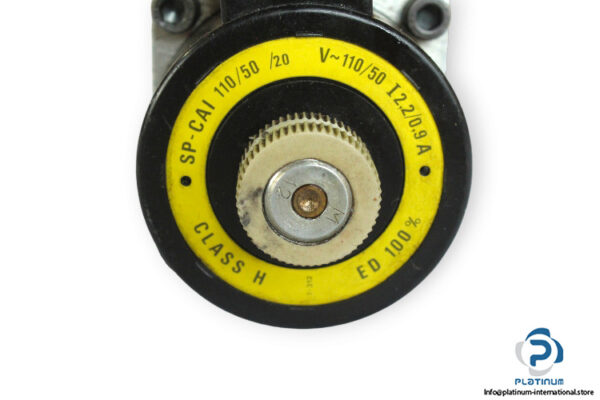 Atos-DKI-1631_2_13-solenoid-operated-directional-valve-(used)-1