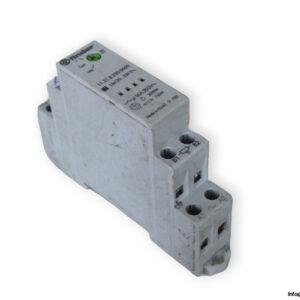 finder-11.31.8.230.0000-light-dependent-relay-(used)