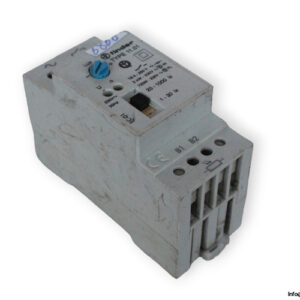 finder-11.01-modular-light-dependent-relay-(used)