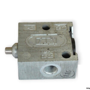 Rexroth-5630201050-mechanical-valve-(used)-2