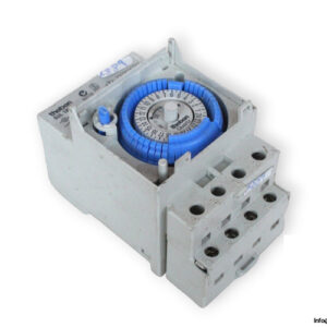 theben-SUL-181-H-analogue-time-switch-(used)