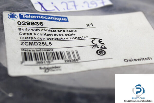 telemecanique-zcmd25l5-limit-switch-1