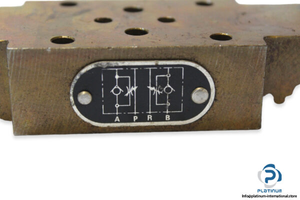 prva-petoletka-1577-12-19-1-flow-control-valve-2