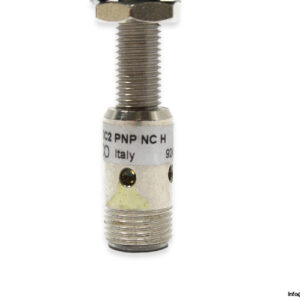 aeco-si8-dc2-pnp-nc-h-inductive-sensor-new-3