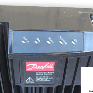danfoss-FCD303PT4P66EXR1D0F30T00C0-frequency-inverter-(used)-2