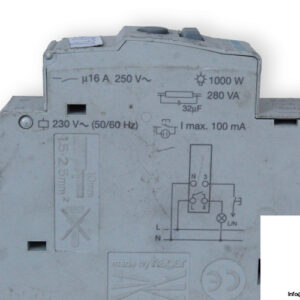 hager-EPS-450B-electronic-remote-switch-with-off-delay-(used)-2