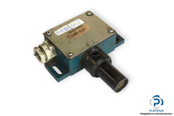 Univer-AM-5220-adjustable-pressure-switch-(used)