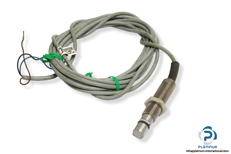 balluff-BES-516-300-S-135-pressure-rated-inductive-sensor