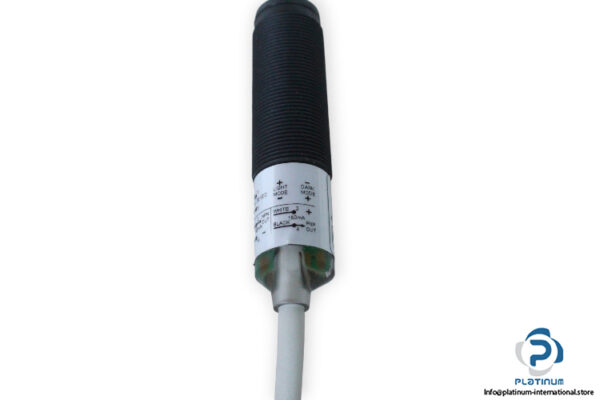 datalogic-S5-5-B3-30-polarized-retro-reflex-sensor-new-4