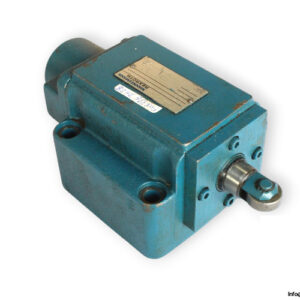 Rexroth-FMR-20-P-43-12_0-directional-control-valve-(used)