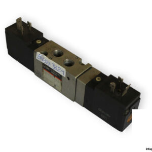 Smc-EVFS1220-double-solenoid-valve-(used)
