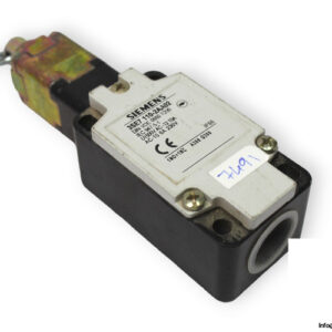 siemens-3SE7-110-2AA02-safety-trip-wire-switch-(used)