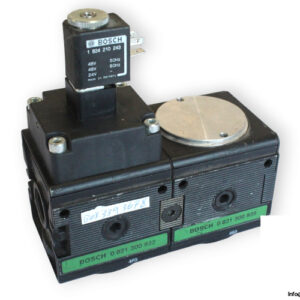 Bosch-0-821-300-932-pressure-regulator-(used)