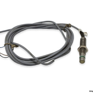 balluff-BES-516-300-S-135-03-pressure-rated-inductive-sensor