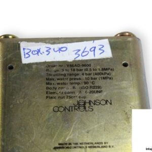 johnson-controls-V46AD-9600-water-regulating-valve-(used)-1
