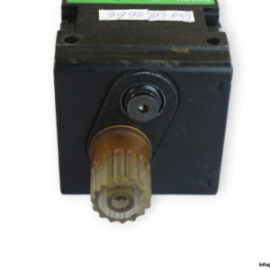 bosch-0-821-301-501-lubrication-box-used-2