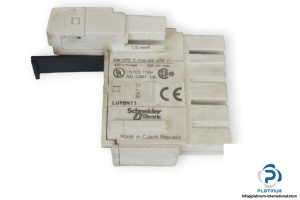 schneider-electric-LU9BN11-terminal-block-(used)-2