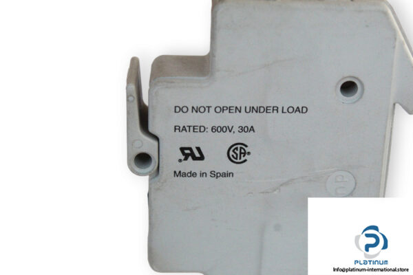 weber-PCH-1X38-fuse-holder-(used)-1