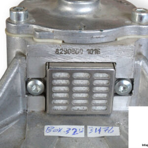 8290900-1016-pneumatic-valve-(used)-1