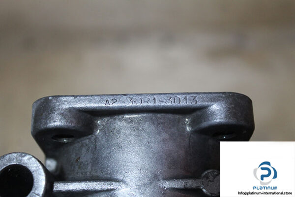 poggi-a2030r1-3d13-2-way-right-angle-gearbox-2