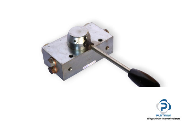 hawe-V1H-F-manually-actuated-directional-seated-valve-(new)