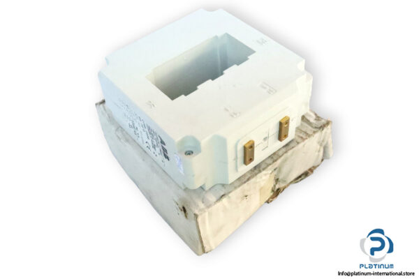 abb-CTR8.2500-current-transformer-(new)