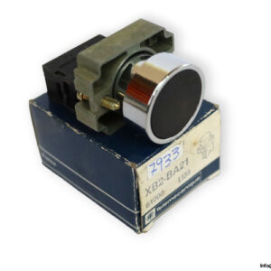 telemecanique-XB2-BA21-pushbutton-switch-(New)