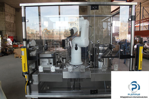 aseptic-technologies-cvf005-leu-l1-robot-line-3-3