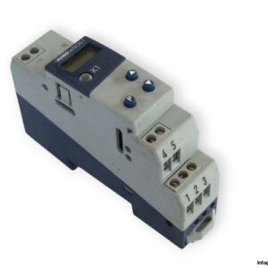 jumo-eTRON-T-digital-thermostat-(used)