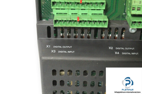 abb-DSQC-328A-3HAC-17970-1-digital-i_o-unit-used-3