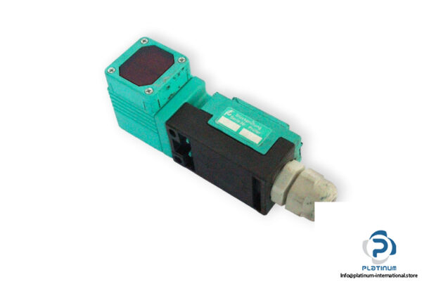 pepperl-fuchs-OJ3000-M1K-E23-retroreflective-sensor-with-polarization-filter-(used)