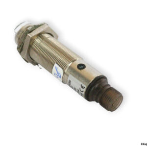 sick-VL18-4P3240-photoelectric-retro-reflective-sensor-(used)