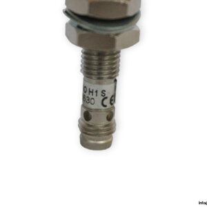aeco-SI-8-C1-PNP-NO-H1S-inductive-proximity-sensor-used-4