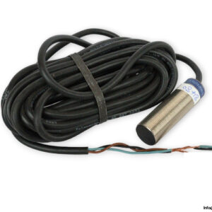 telemecanique-XS1M18PA370L1-inductive-proximity-sensor-new
