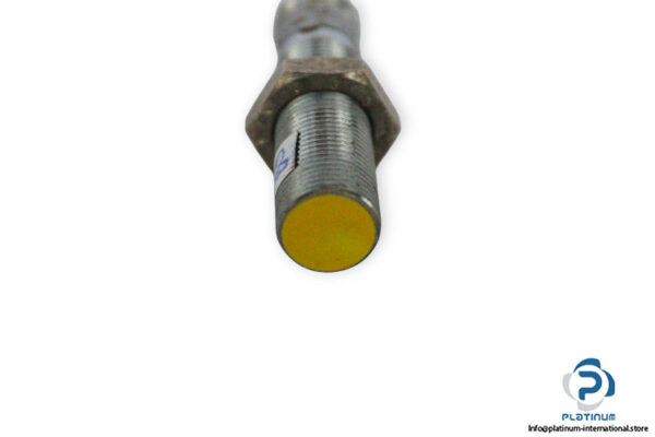 turck-BI4-M12-AP6X-H1141-inductive-sensor-used-3