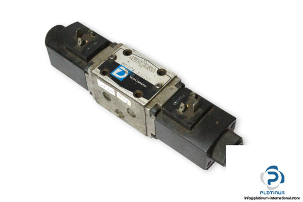 Diplomatic-MD1P4-S1_32-solenoid-operated-directional-valve-(used)
