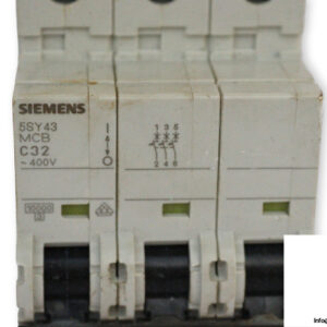 siemens-5SY4332-7-miniature-circuit-breaker-(used)-1