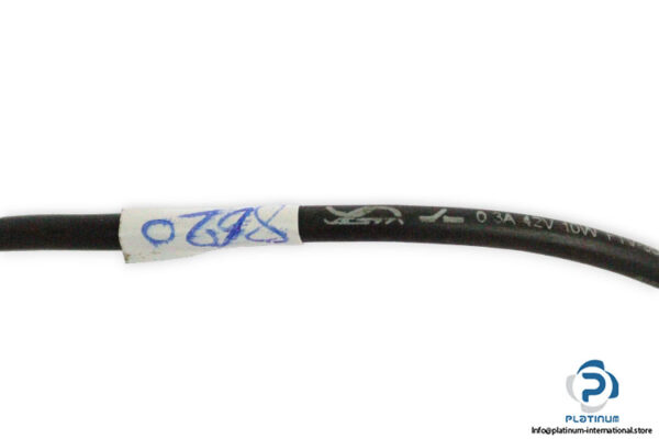 vesta-FTV-306-V-magnetic-proximity-switch-(Used)-2