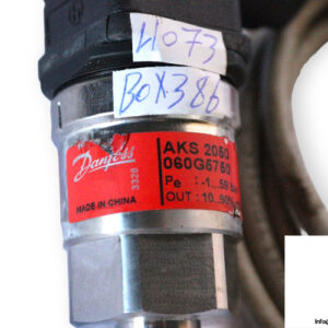 Danfoss-AKS-2050-pressure-transmitter-(used)-1
